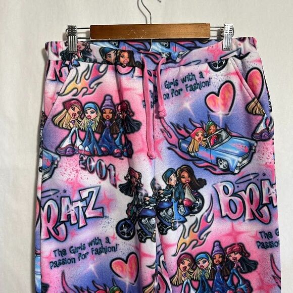 Dolls Kill X Bratz Airbrush Print Jogger Sweatpants M Purple Pink Drawstring - Picture 3 of 8